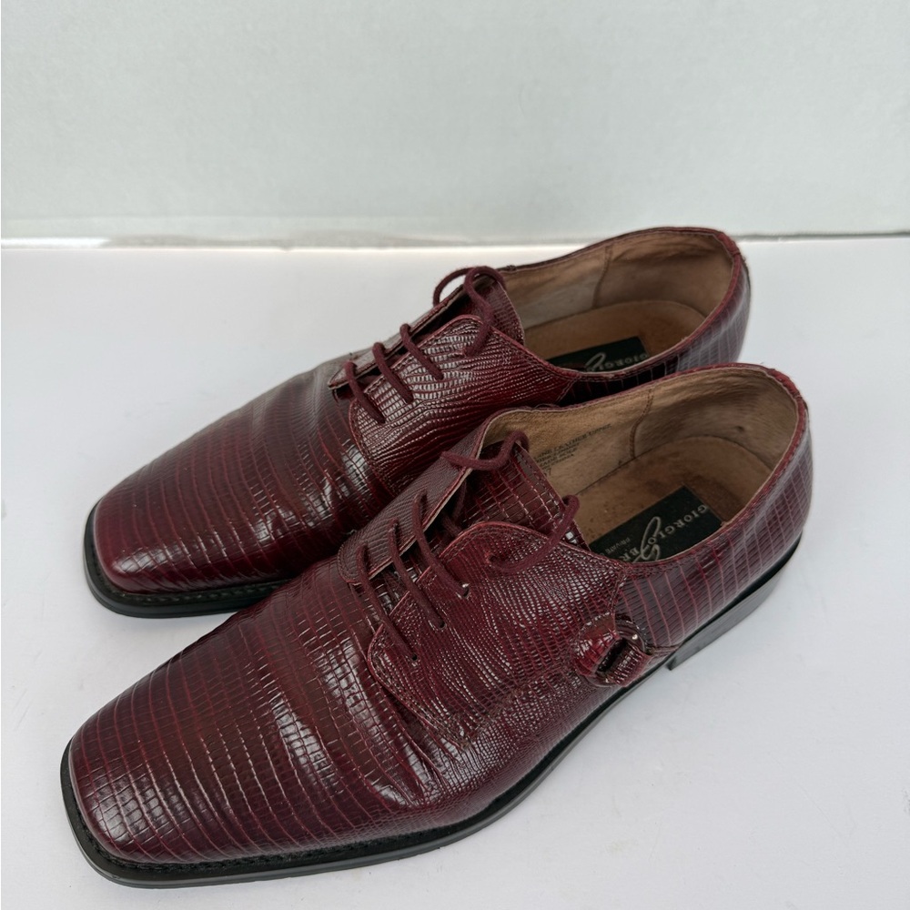 Giorgio Brutini Textured Burgundy Oxfords